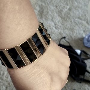 Fashion bracelet